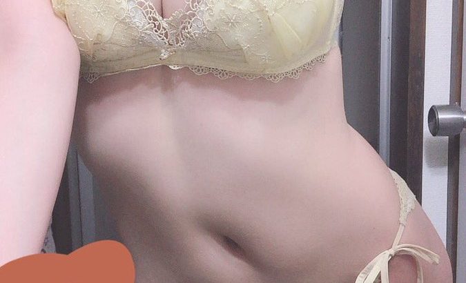 【画像】一児の母のAV女優・森保さなさん(24)、産後10ヶ月の体型を公開 「乳垂れるケツデカなる」