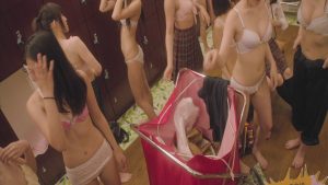 【画像】スタイルのいい女の子ばかりが集まる風呂の脱衣所